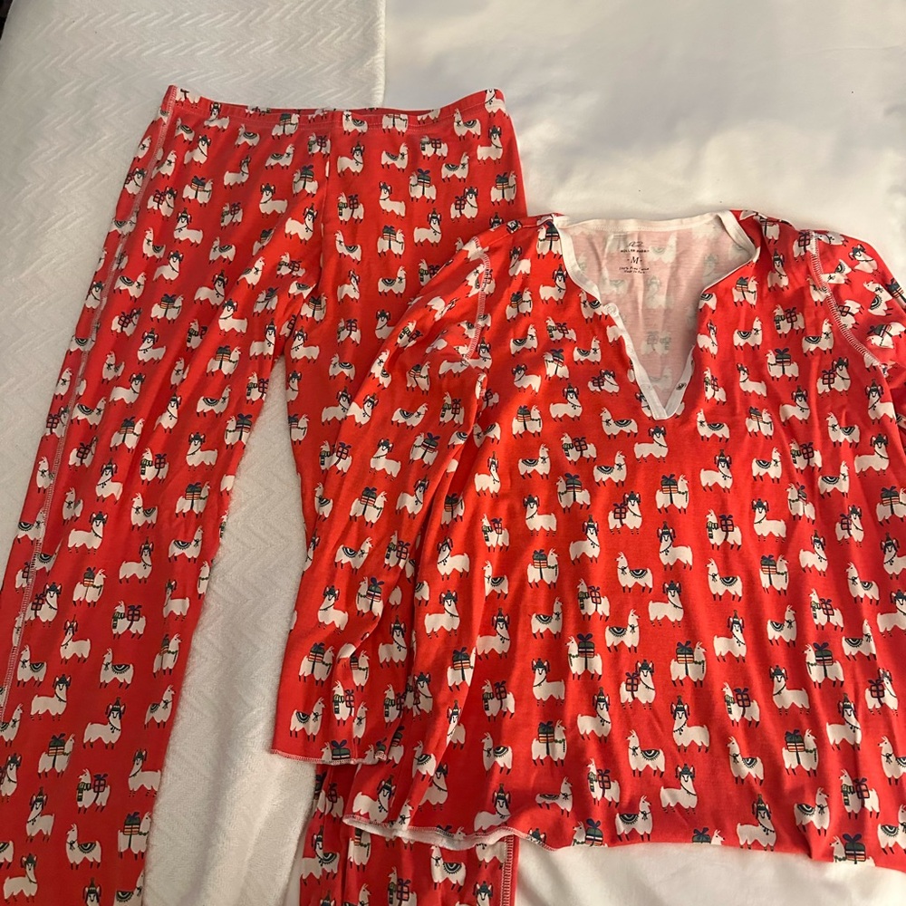 Roller Rabbit x Maisonette Llama PJs